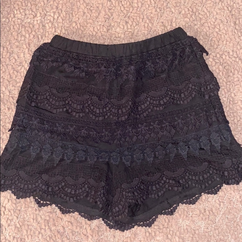 Black high waist Ruffle Shorts
